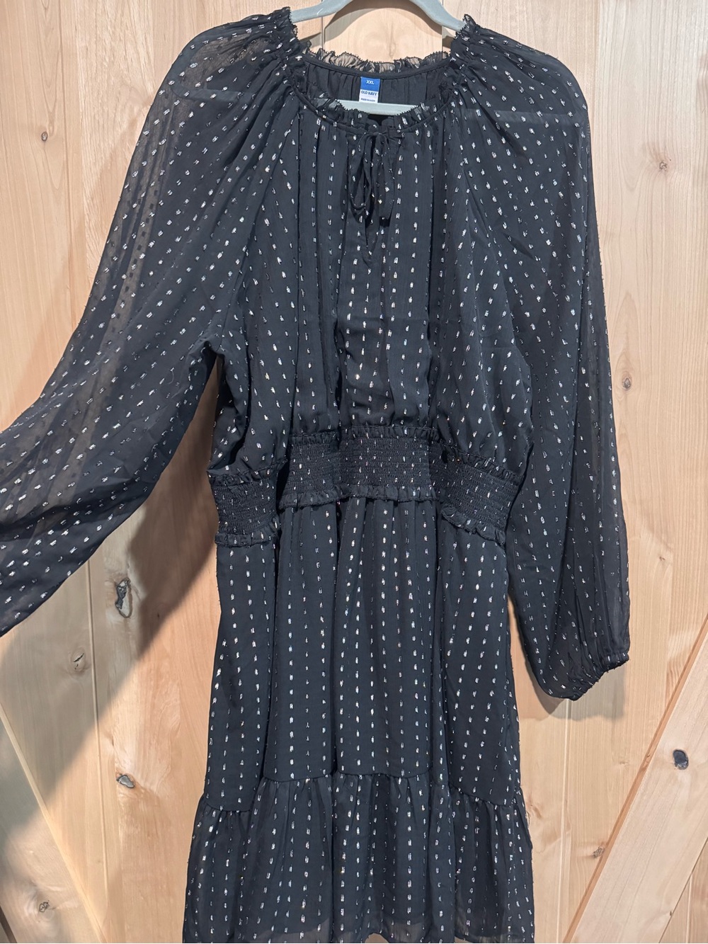 Old Navy Black Long-Sleeve Smocked-Waist Tiered Dress with Dotted Print